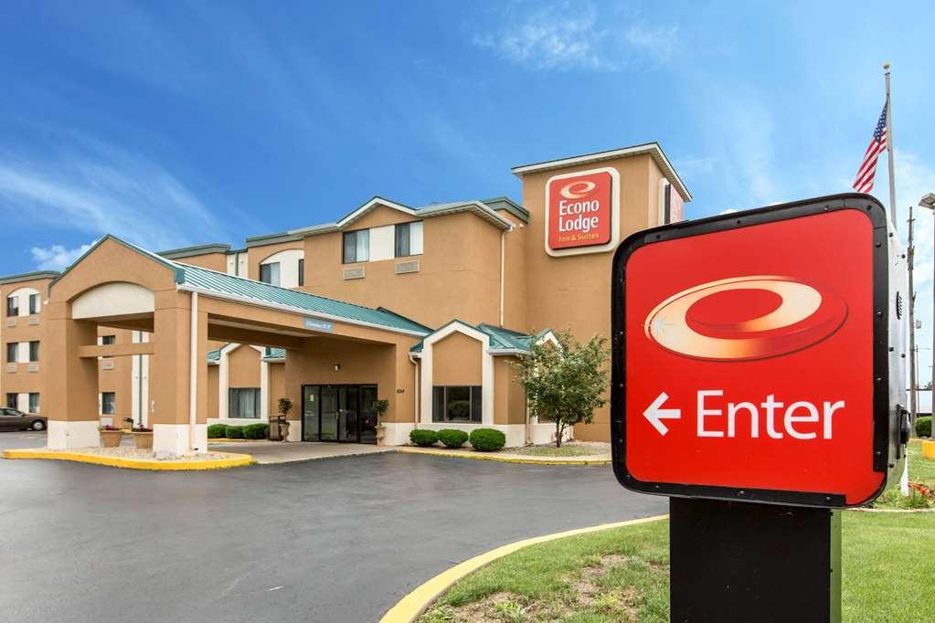 Econo Lodge Inn & Suites Peoria Illinois Екстер'єр фото