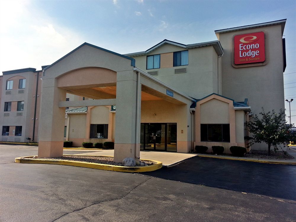 Econo Lodge Inn & Suites Peoria Illinois Екстер'єр фото